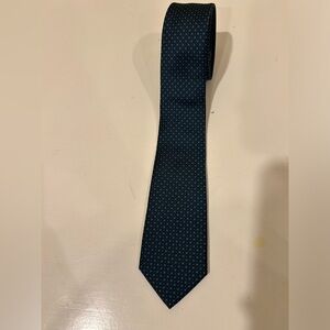 C2 by CALIBRATE men’s blue tie, excellent condition